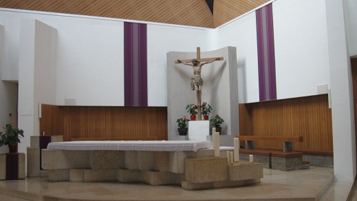 St. Andreas Catholic Church - main altar