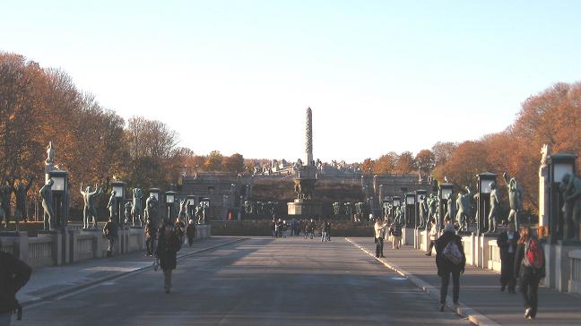 Vigeland Park - bridge